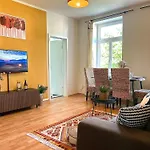 Kueche-Siebtraegermaschine-Netflix-Wifi-Lage