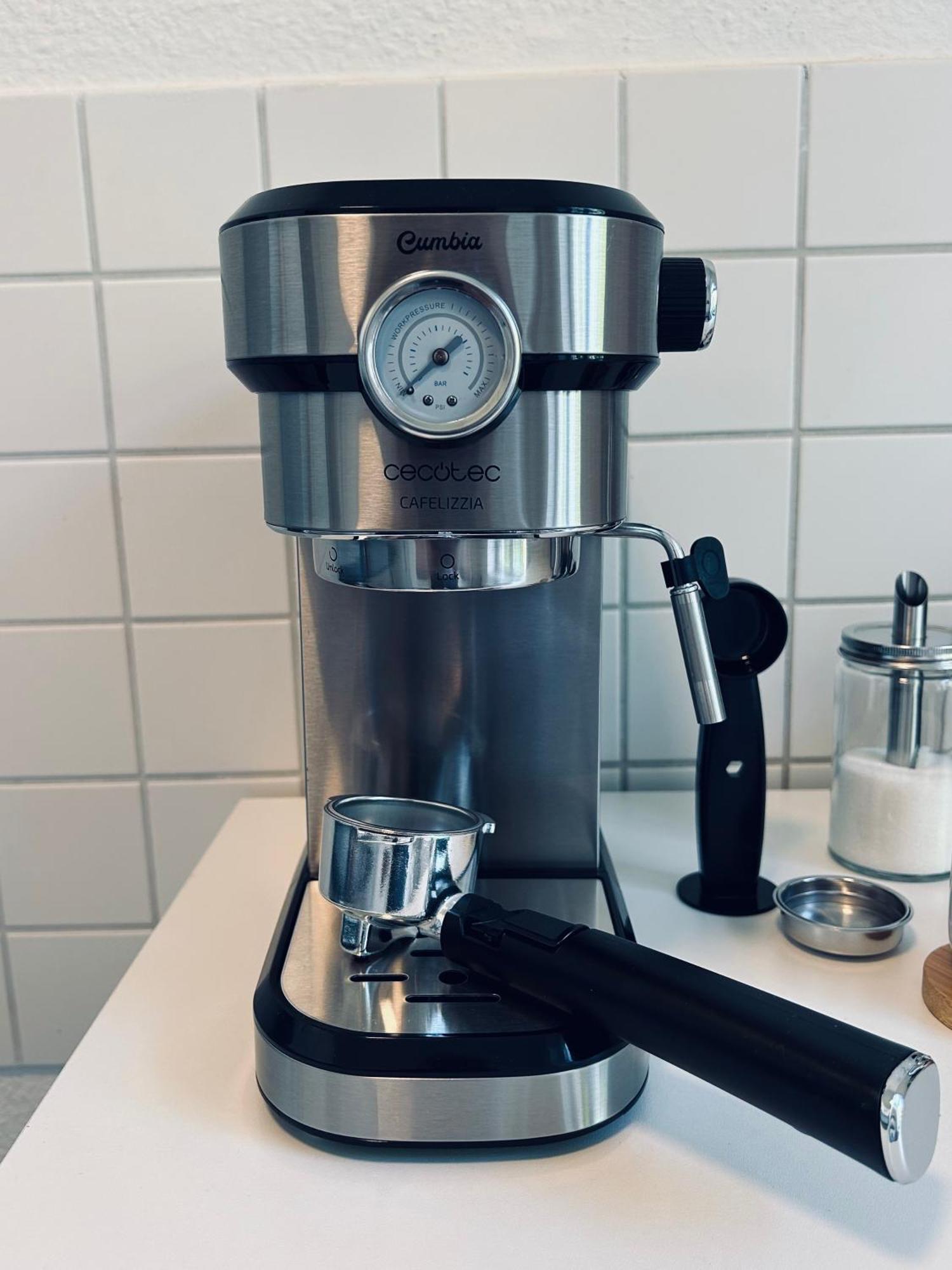 Kueche-siebtraegermaschine-netflix-wifi-lage * Leipzig