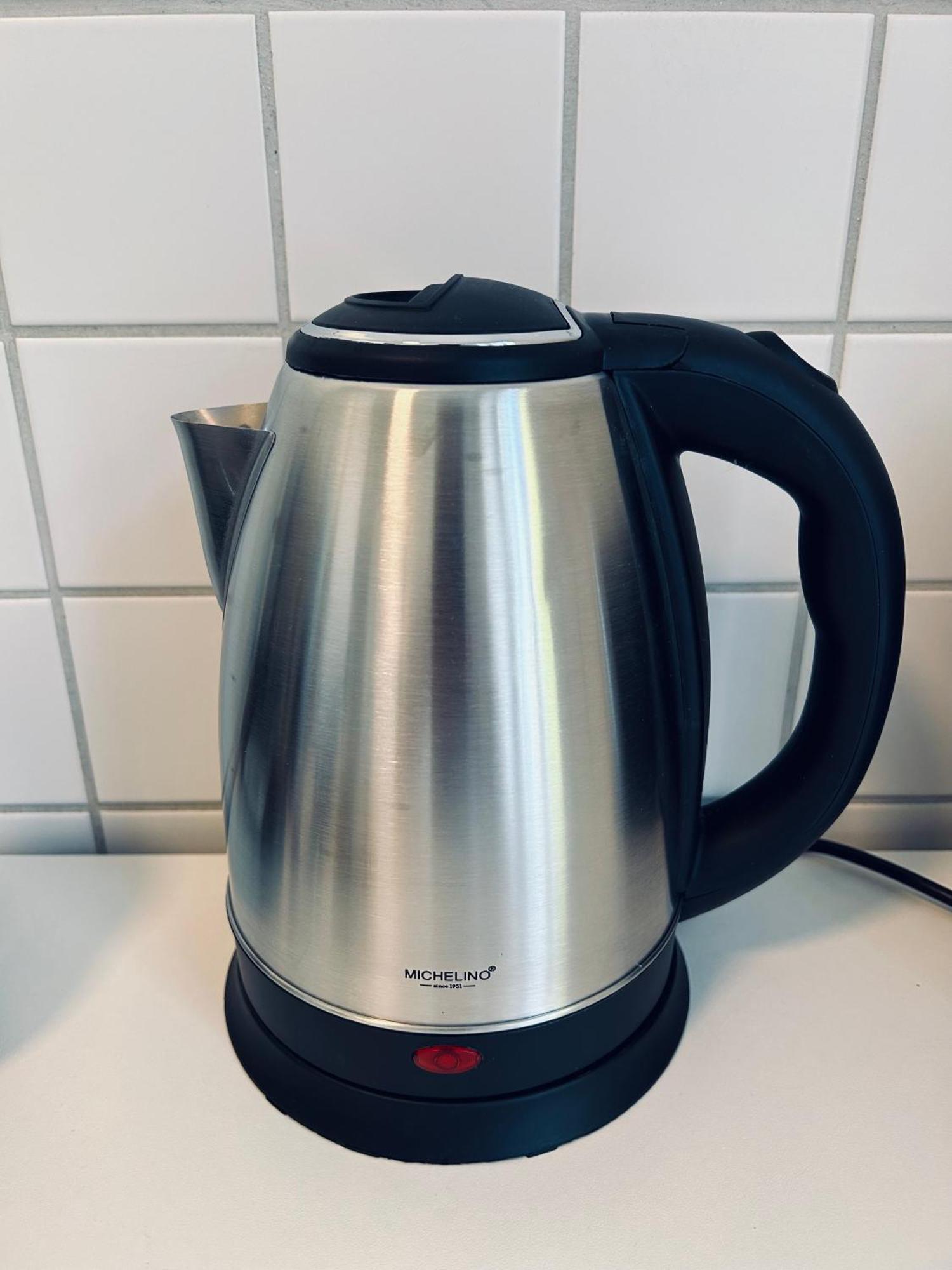 Kueche-siebtraegermaschine-netflix-wifi-lage *